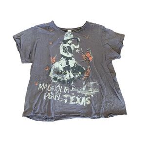 Magnolia Pearl Beloved Texas T-Shirt